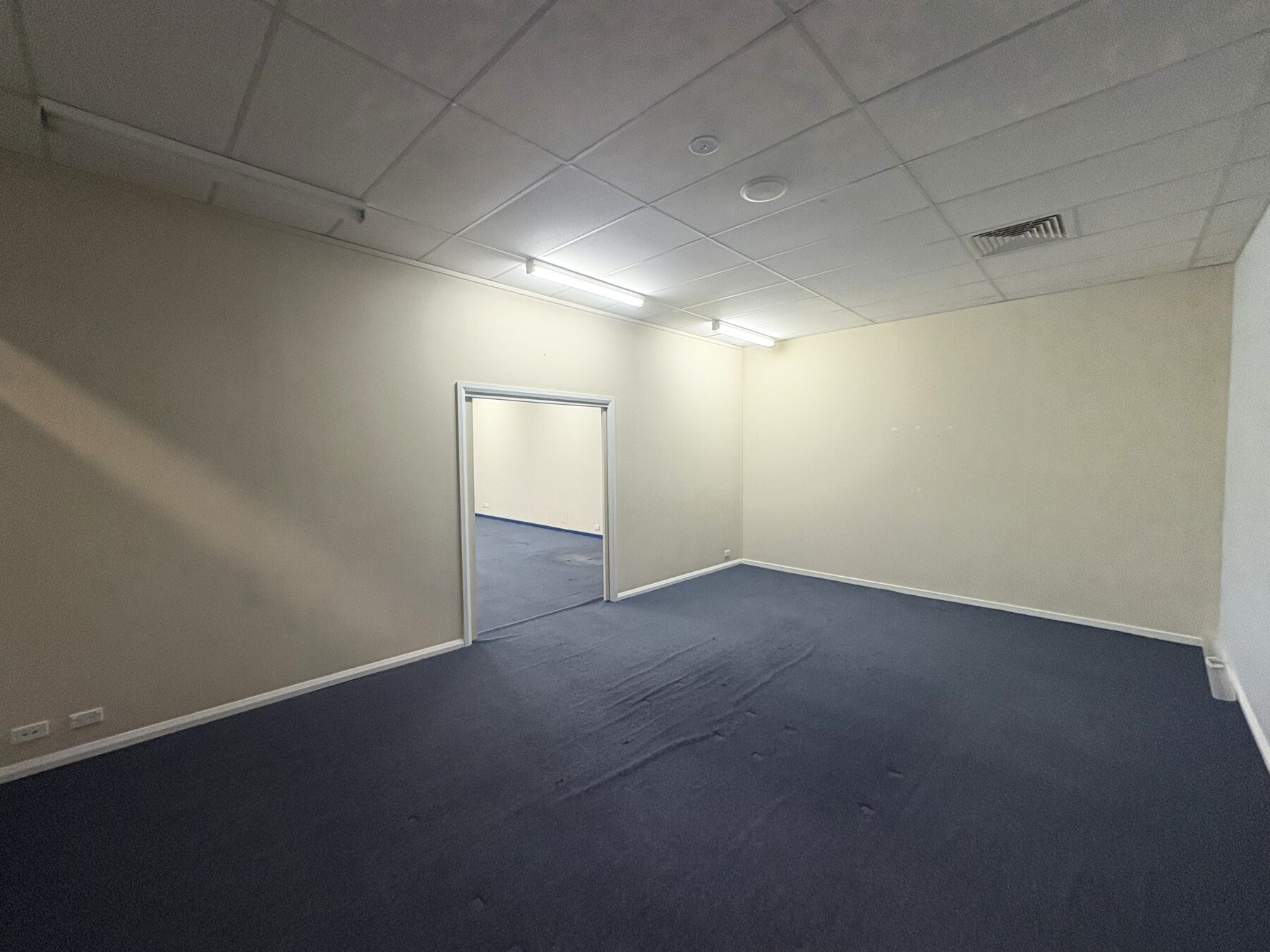 Commercial: 5/158 Auburn Street, Goulburn, NSW, 2580 photo-11