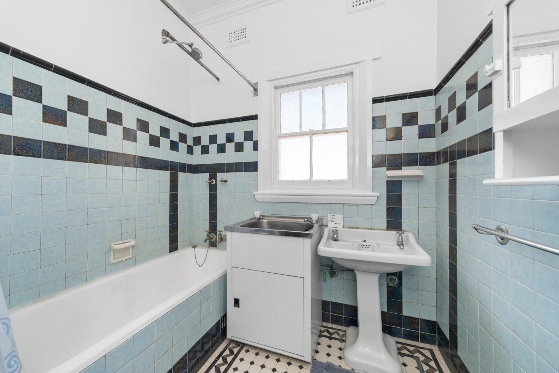 Commercial: 117 - 119/ Bourke Street, Goulburn, NSW, 2580 photo-8