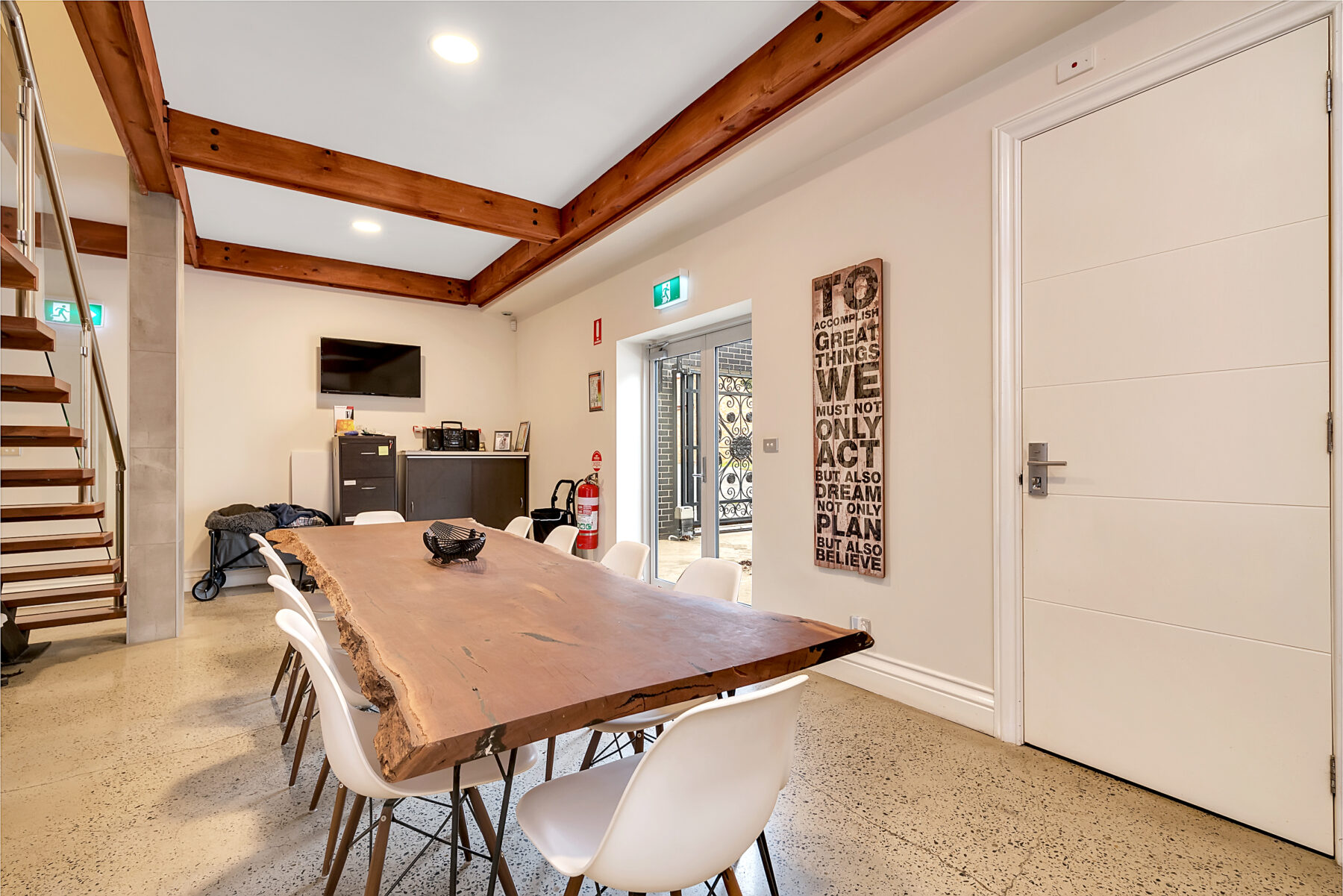 Commercial: 26 Ellesmere Street, Goulburn, NSW, 2580 photo-7