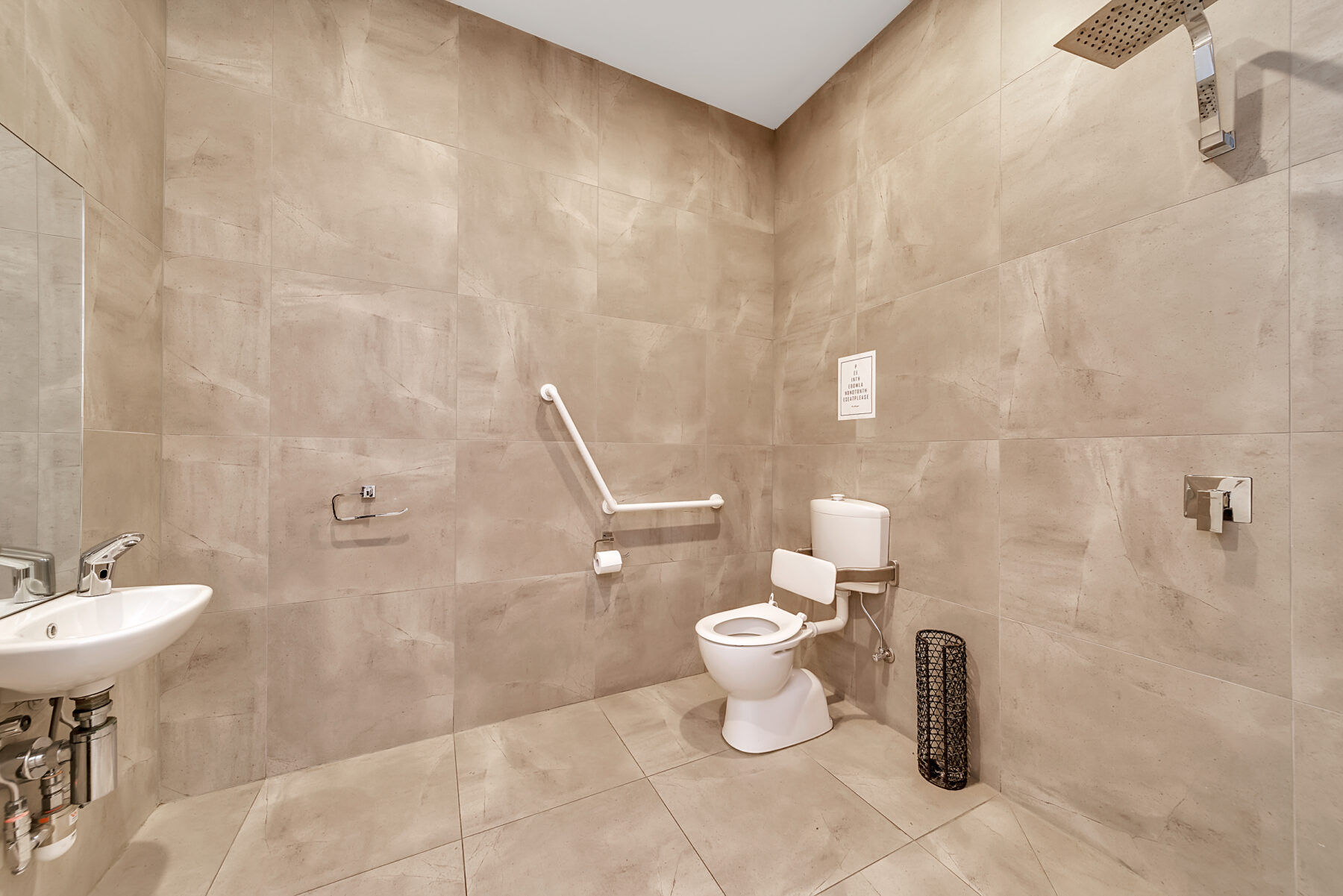 Commercial: 26 Ellesmere Street, Goulburn, NSW, 2580 photo-8