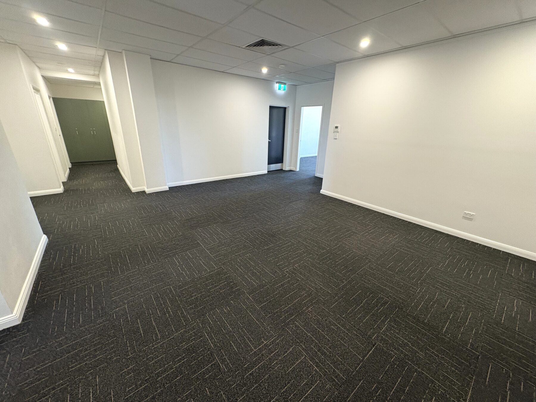Commercial: 2/127 Bourke Street, Goulburn, NSW, 2580 photo-2