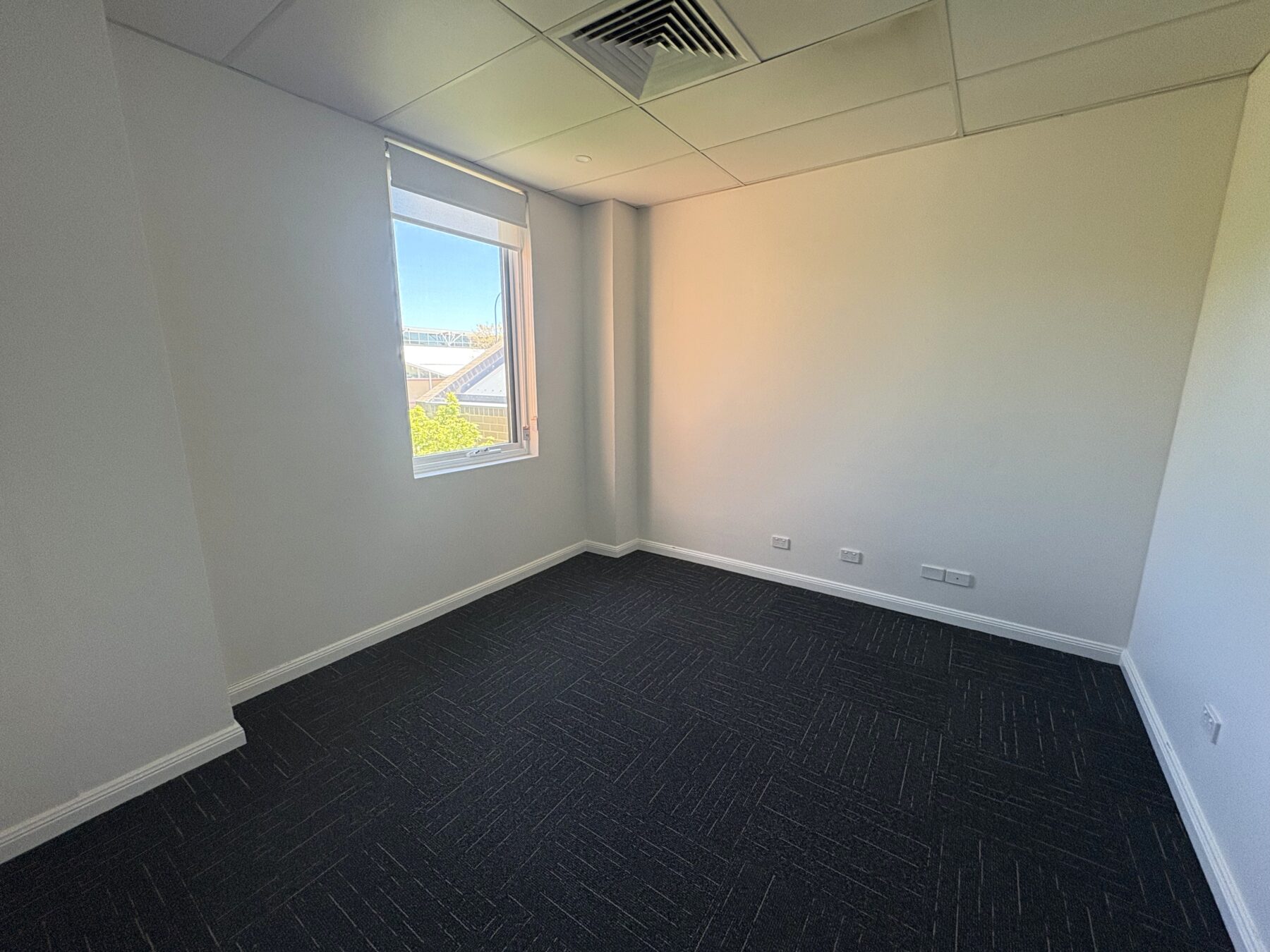 Commercial: 2/127 Bourke Street, Goulburn, NSW, 2580 photo-5