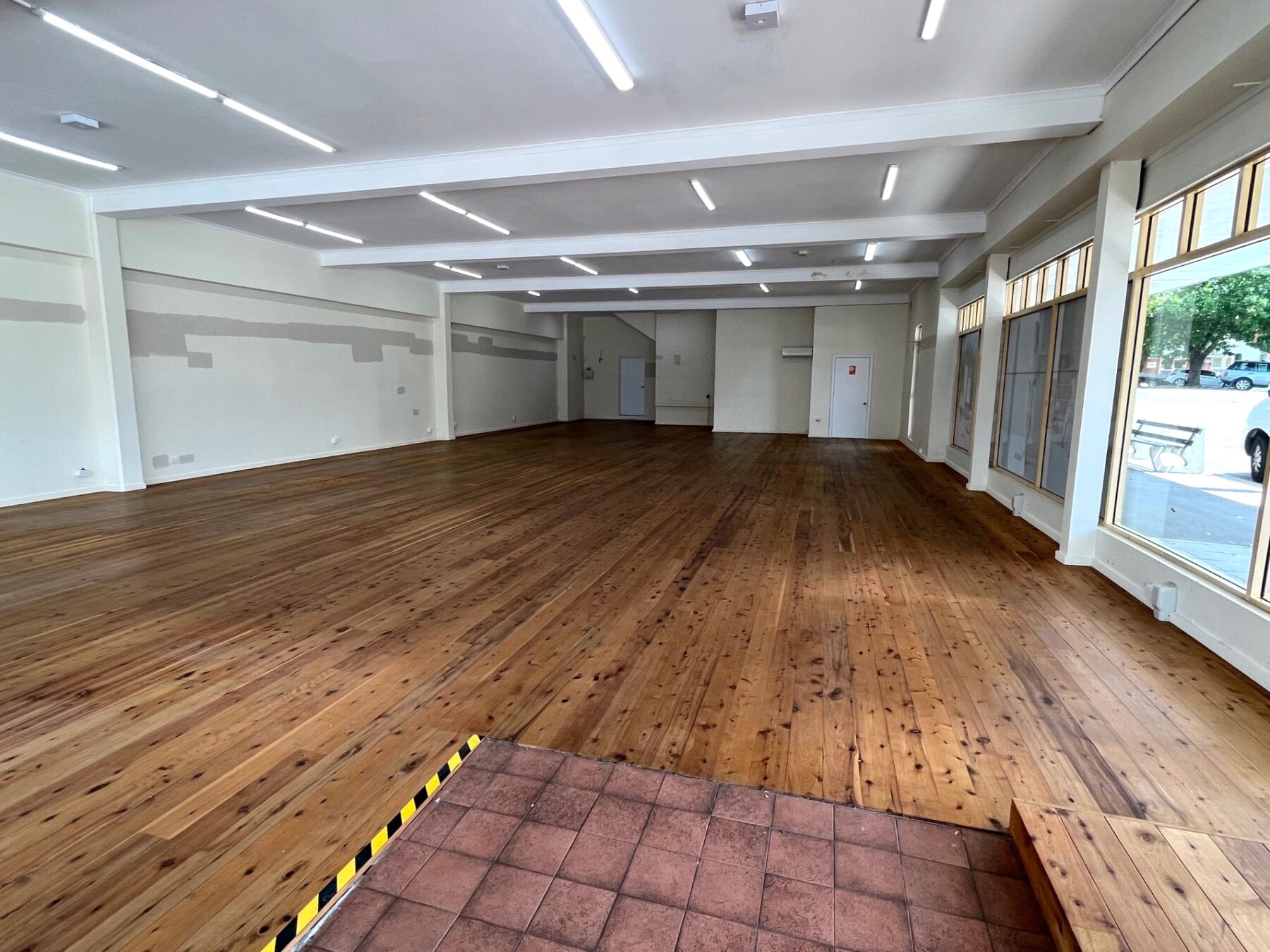Commercial: Shop G/322-326 Auburn Street, Goulburn, NSW, 2580 photo-7