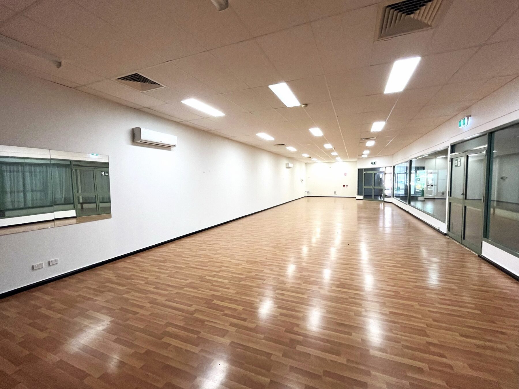 Commercial: Suite 3 & 3a/158 Auburn Street, Goulburn, NSW, 2580 photo-3