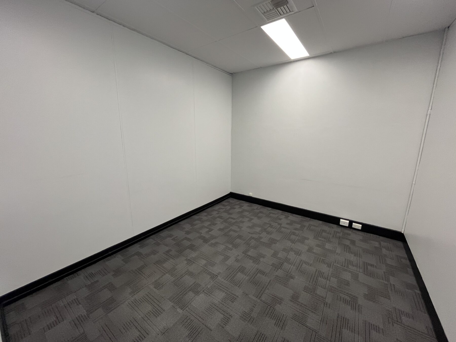 Commercial: Upper Level/213-215 Auburn Street, Goulburn, NSW, 2580 photo-12