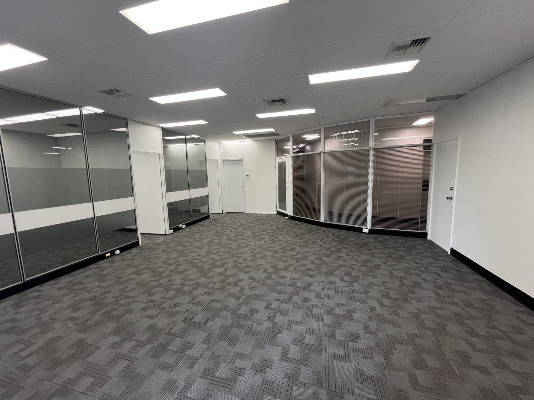 Commercial: Upper Level/213-215 Auburn Street, Goulburn, NSW, 2580 photo-13