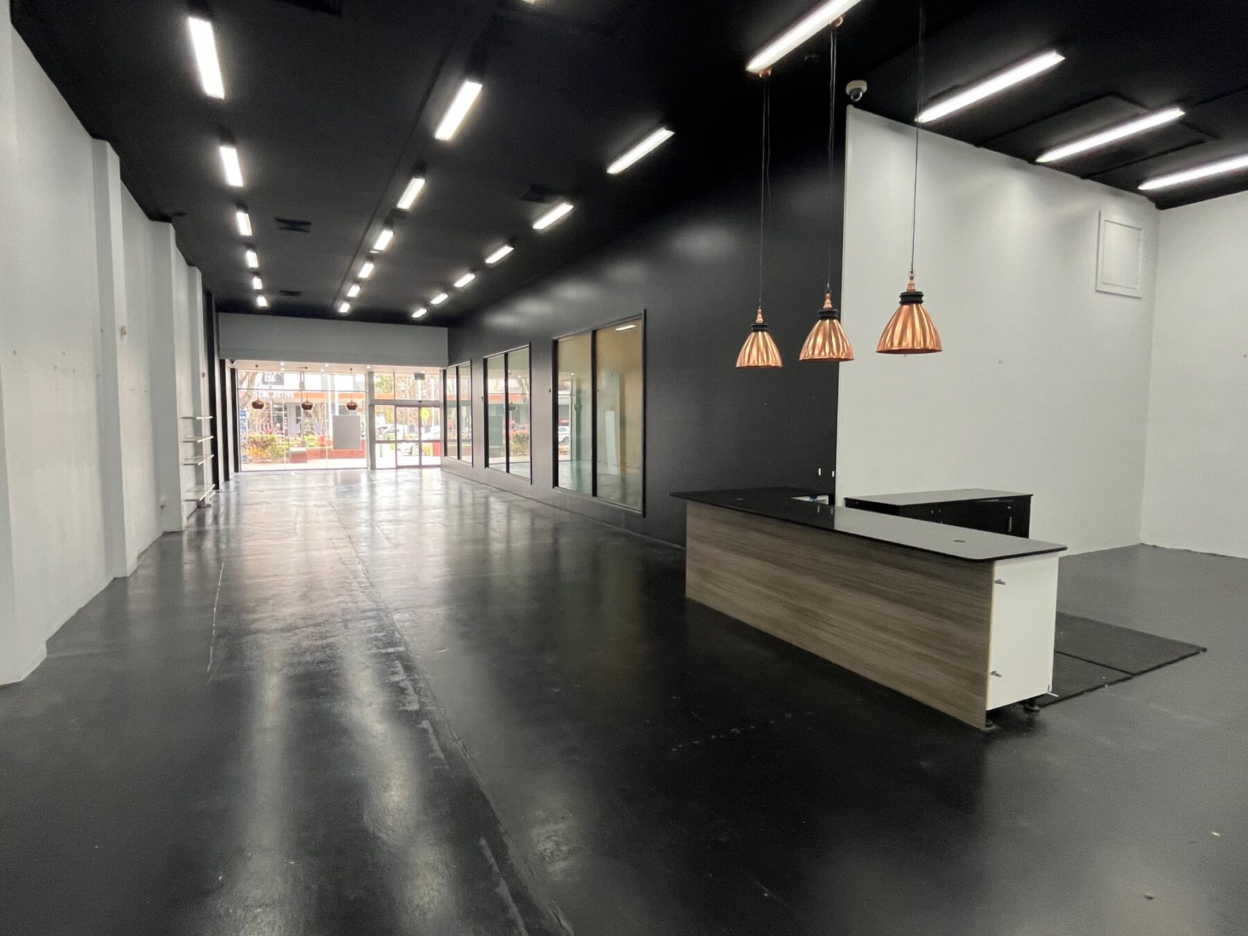 Commercial: Shop 2/224 Auburn Street, Goulburn, NSW, 2580 photo-4