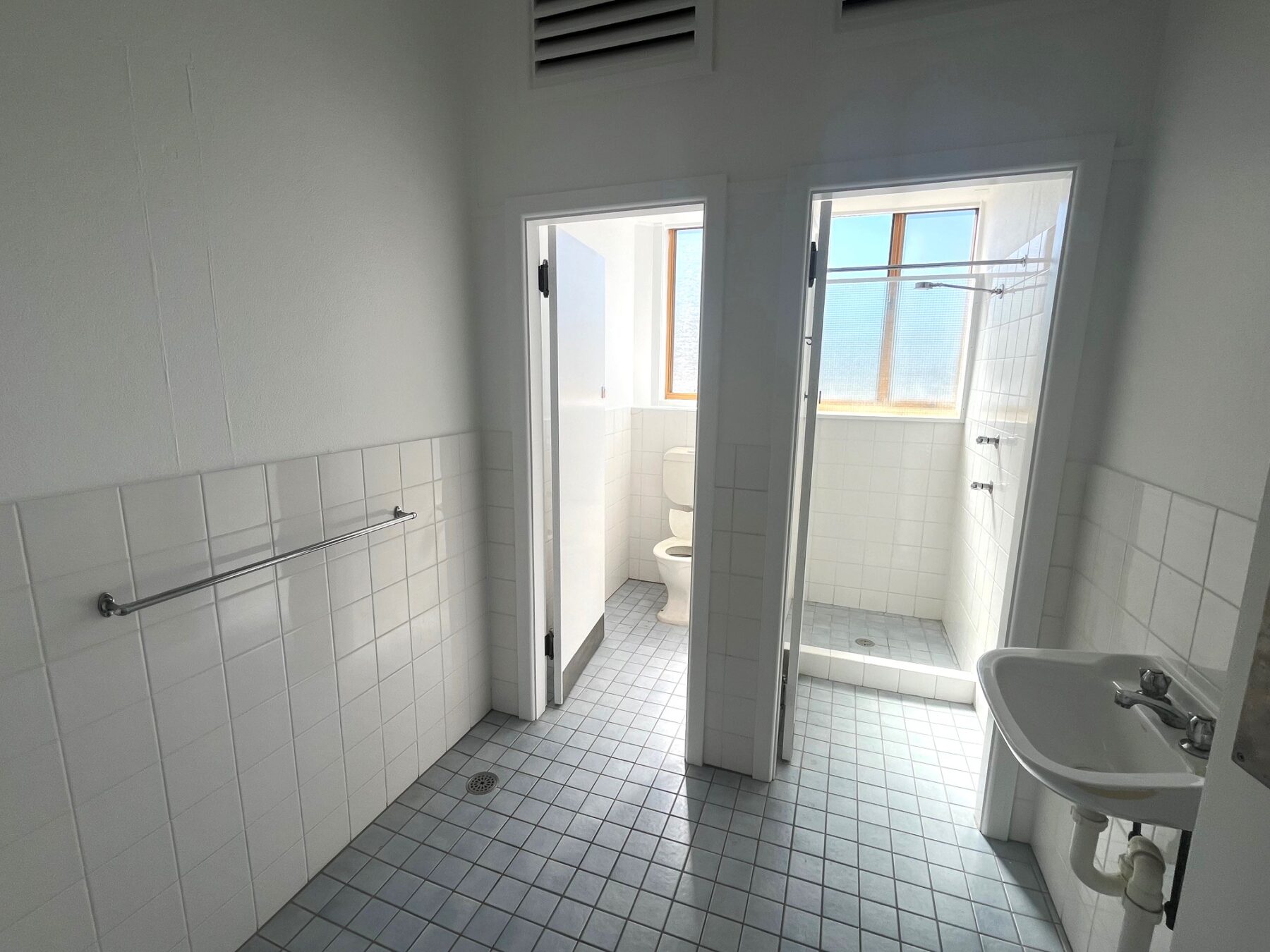 Commercial: 9/158 Auburn Street, Goulburn, NSW, 2580 photo-4