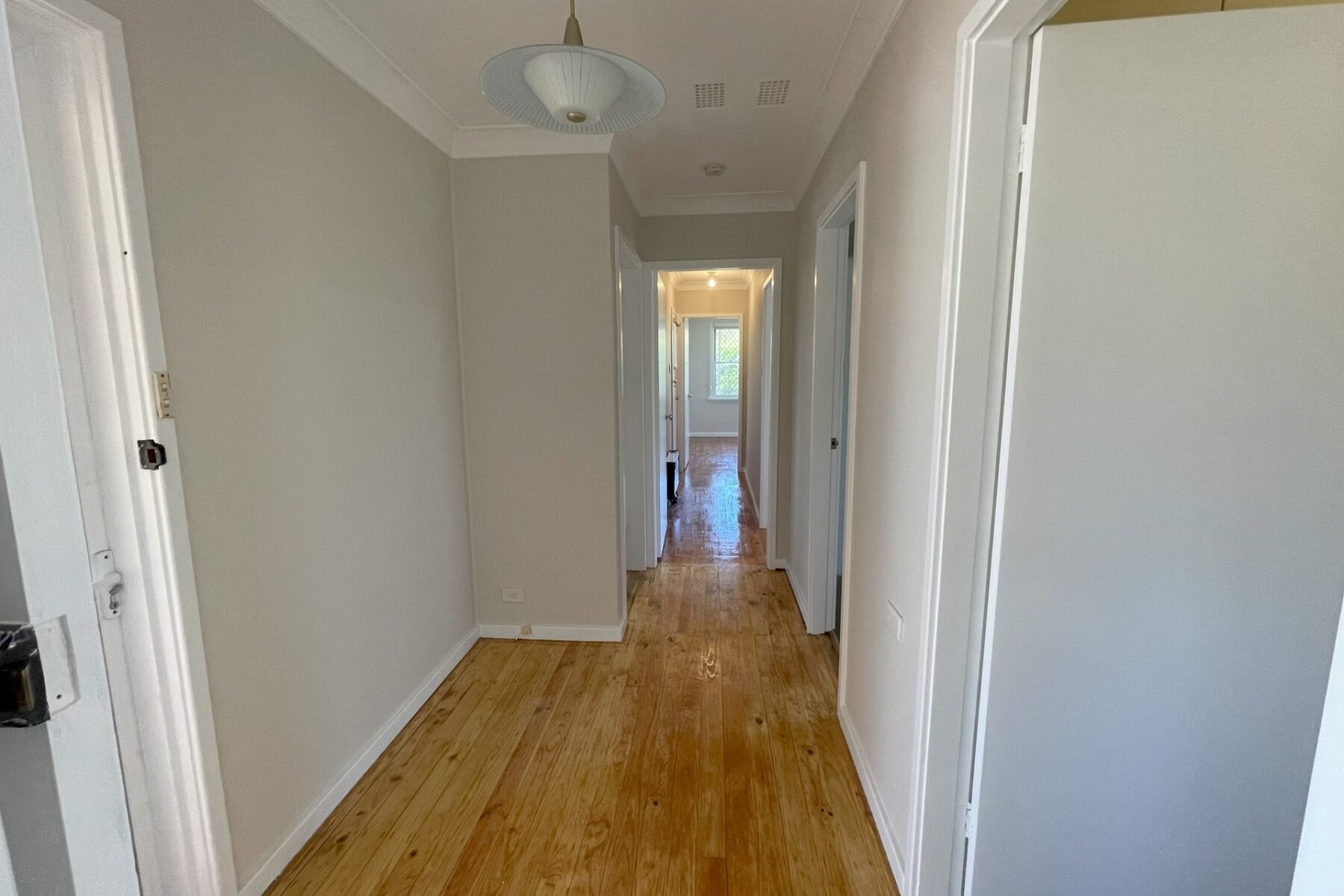 Rental: GOULBURN, NSW, 2580 photo-3