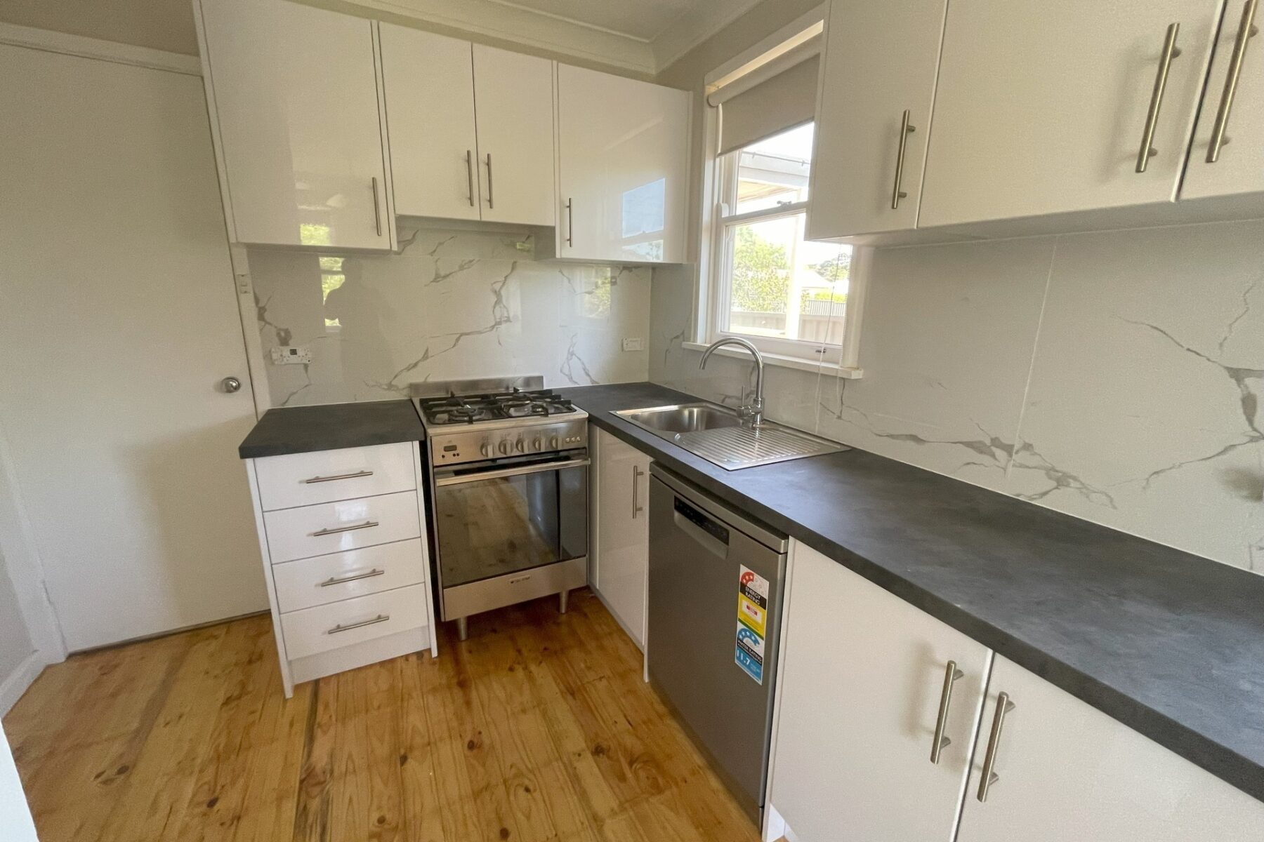 Rental: GOULBURN, NSW, 2580 photo-7