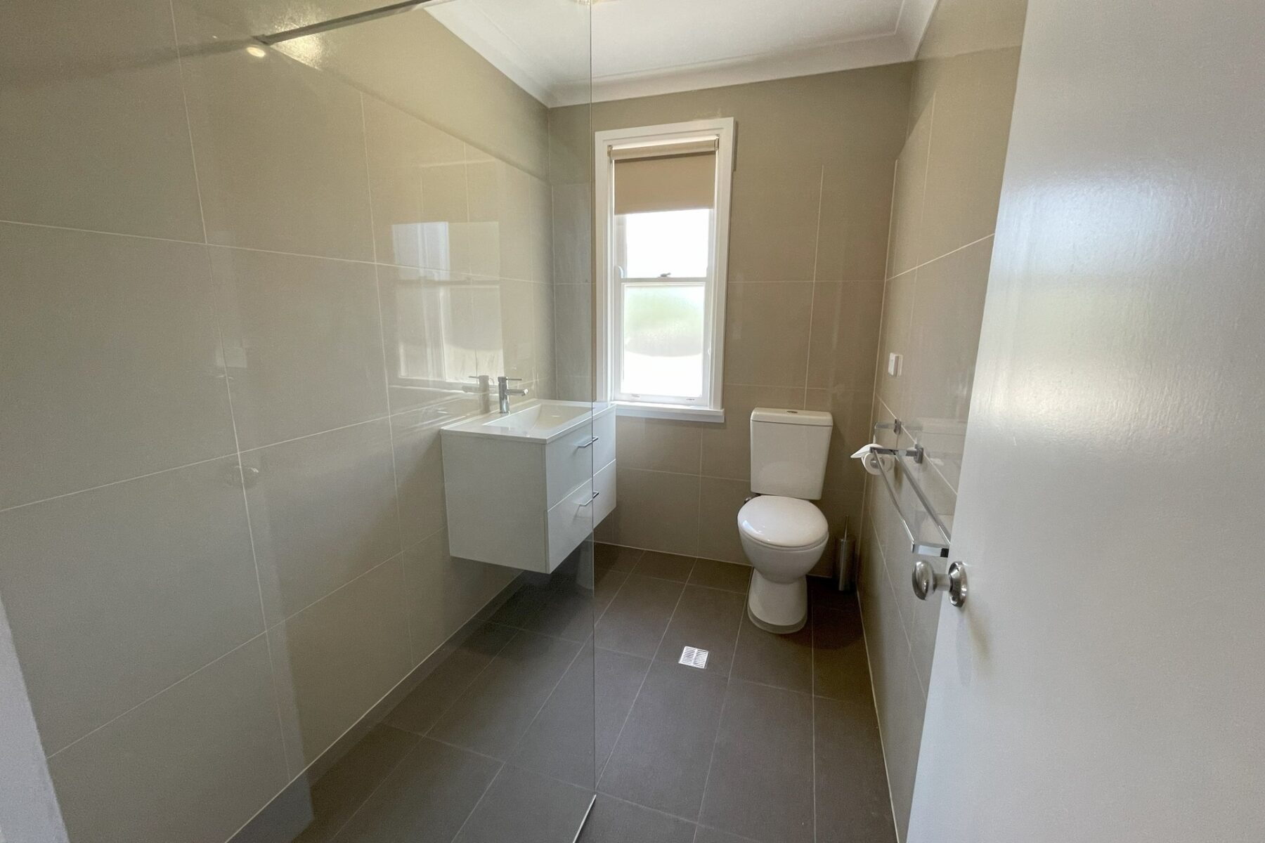 Rental: GOULBURN, NSW, 2580 photo-8