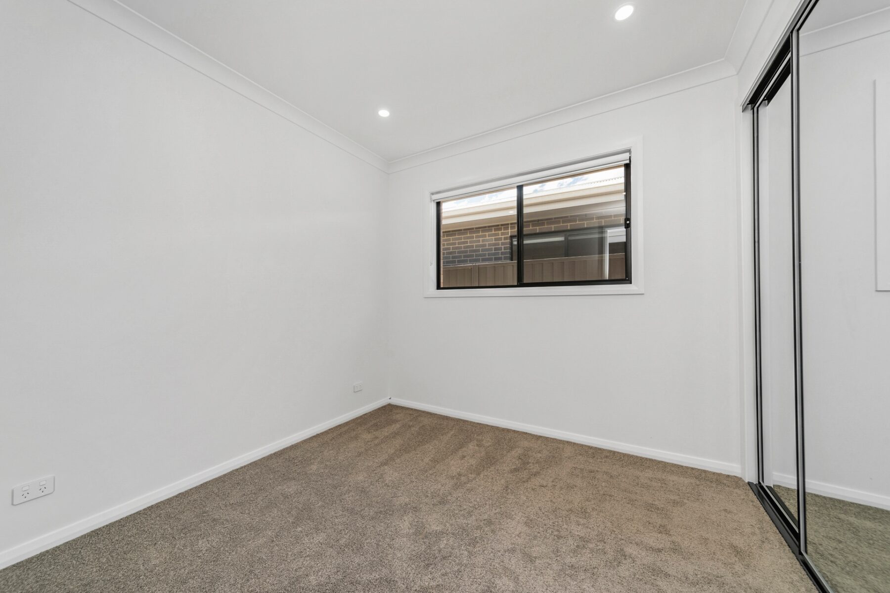 Property: 2/36 Bonneville Boulevard, GOULBURN, NSW, 2580 photo-11