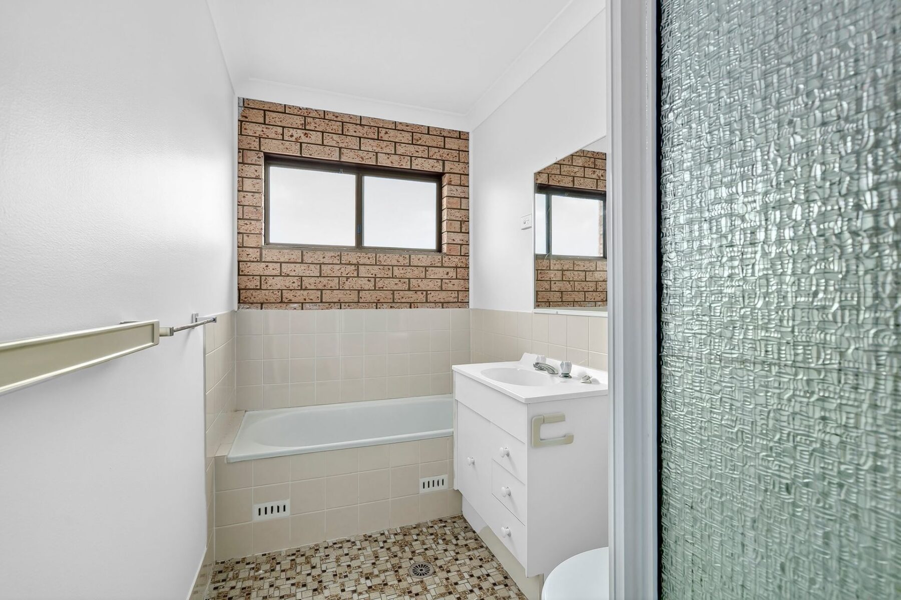 Property: 8/17-19 Queen Street, GOULBURN, NSW, 2580 photo-6