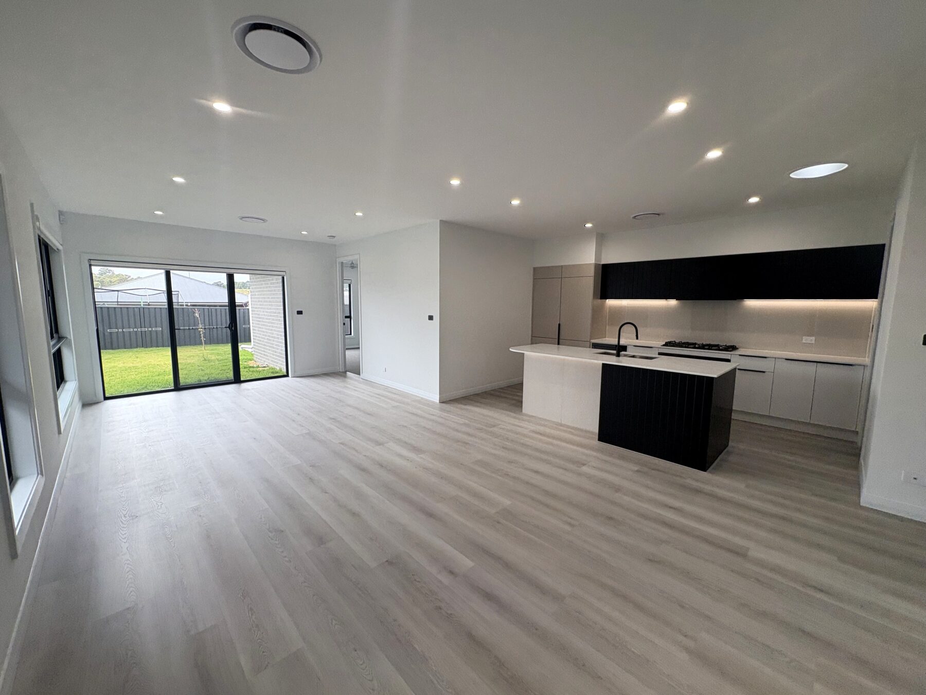 Property: 2/38 Bonneville Boulevard, Goulburn, NSW, 2580 photo-3