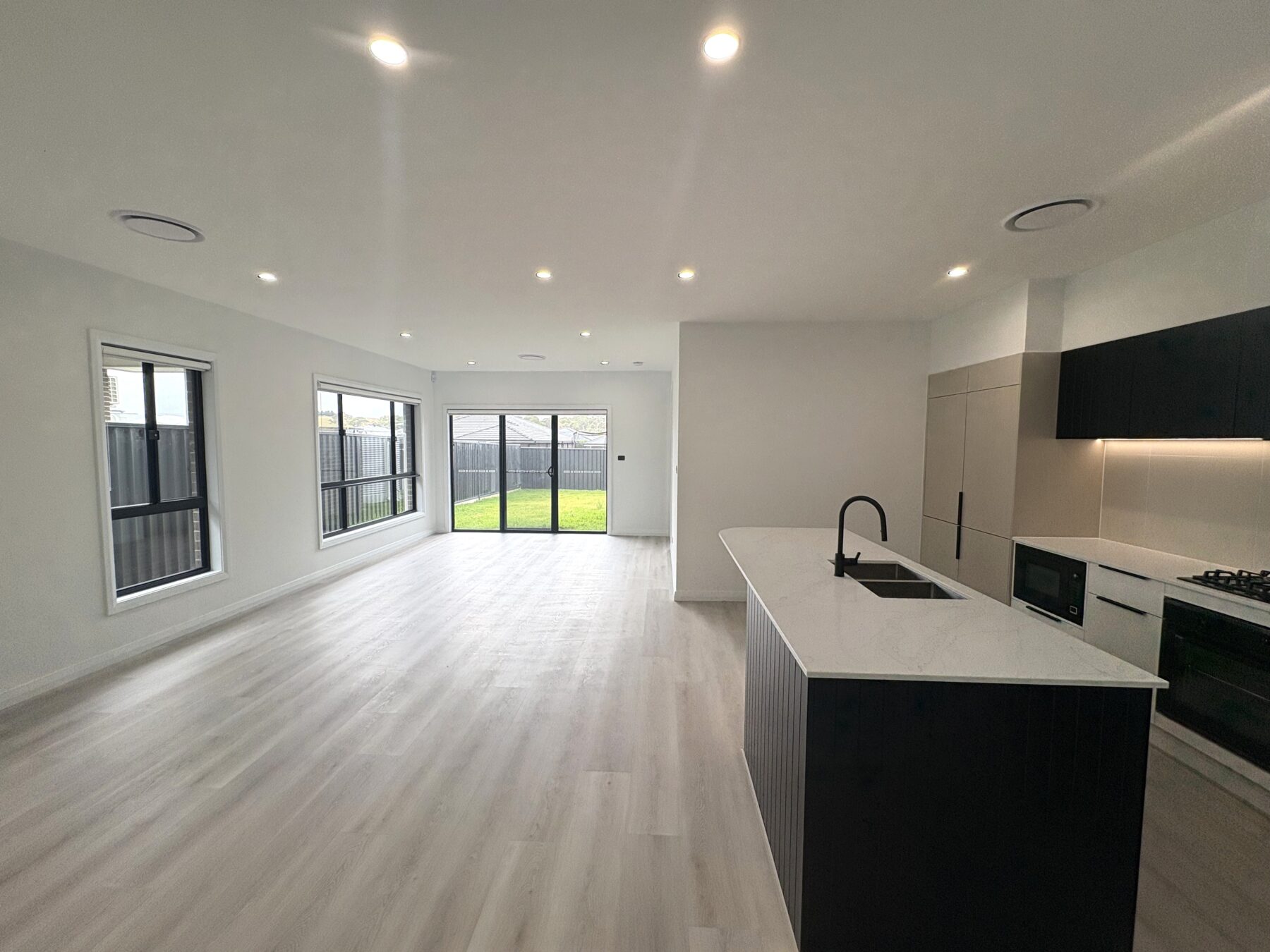 Property: 2/38 Bonneville Boulevard, Goulburn, NSW, 2580 photo-4