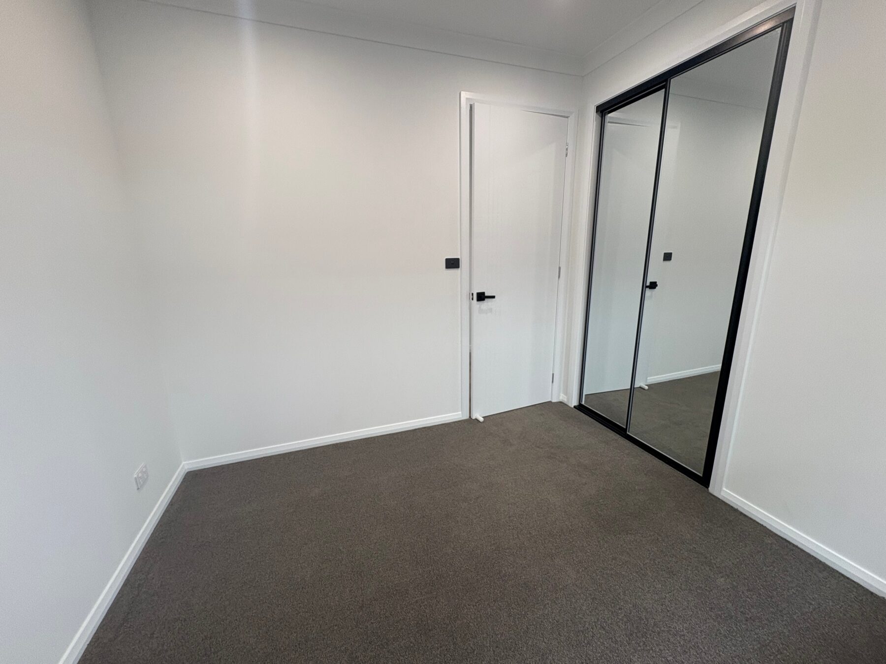 Property: 2/38 Bonneville Boulevard, Goulburn, NSW, 2580 photo-16