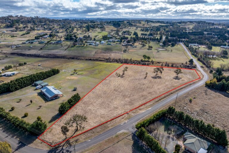 52 Greendale Crescent, Goulburn, NSW, 2580