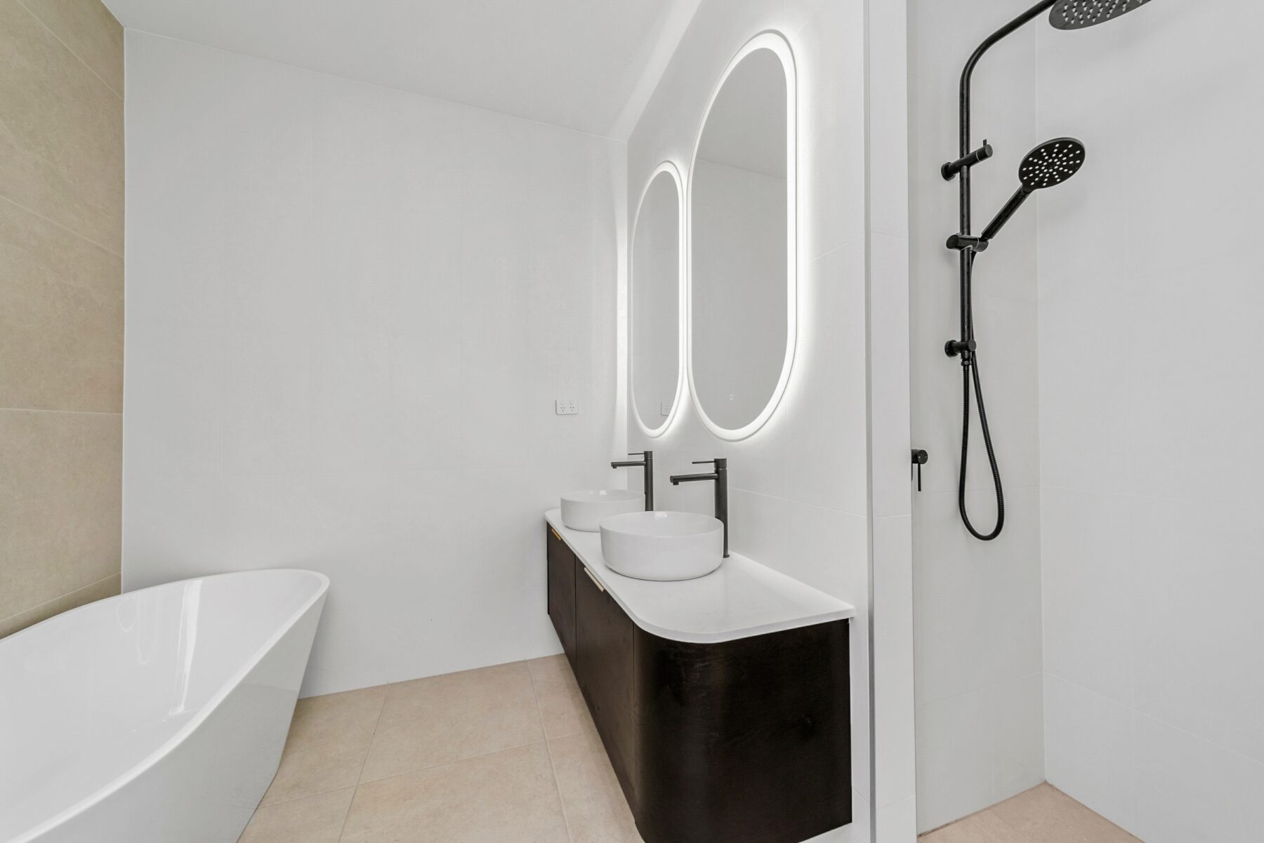 Rental: Goulburn, NSW, 2580 photo-12