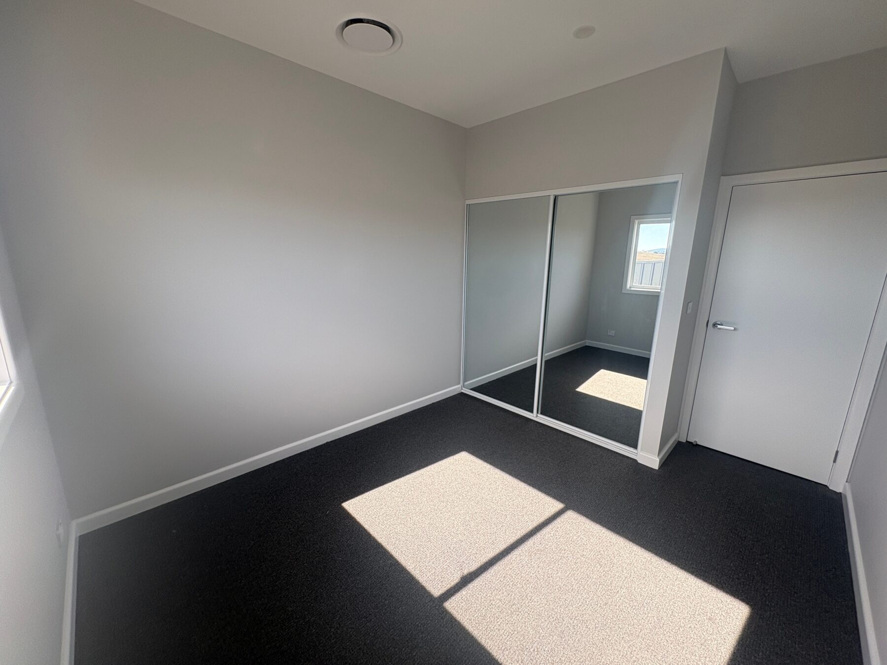 Rental: Goulburn, NSW, 2580 photo-8