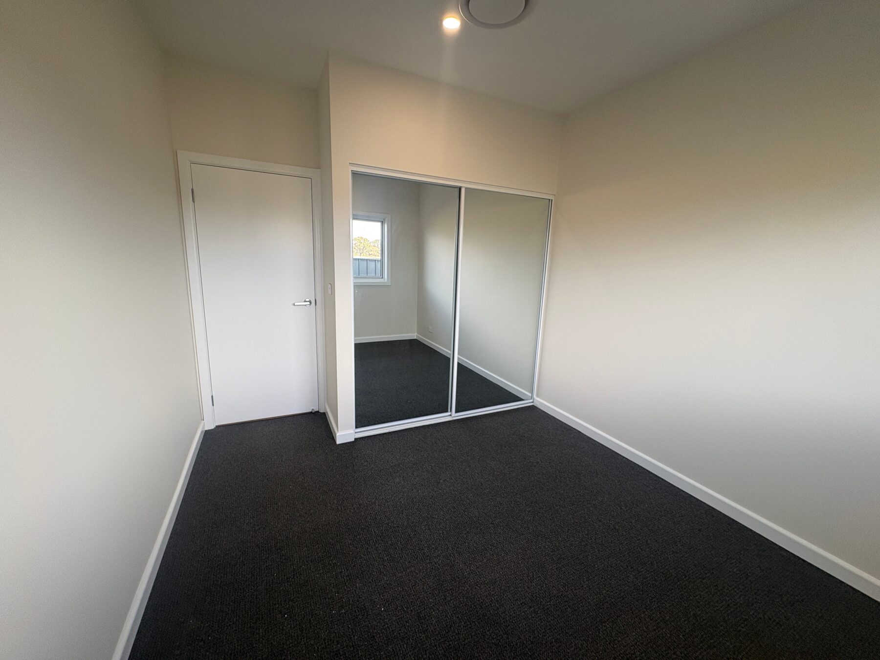 Rental: Goulburn, NSW, 2580 photo-6