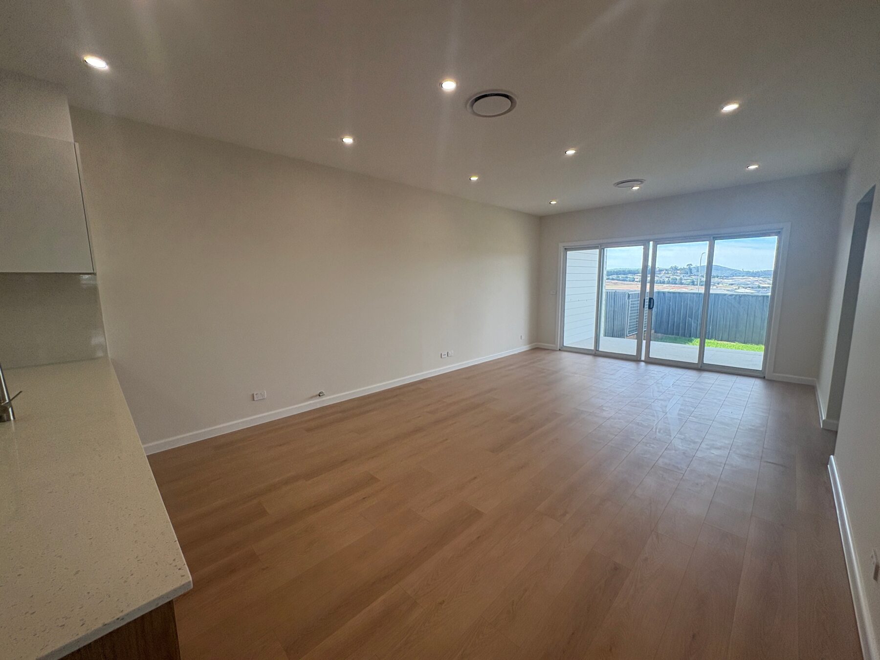 Rental: Goulburn, NSW, 2580 photo-15