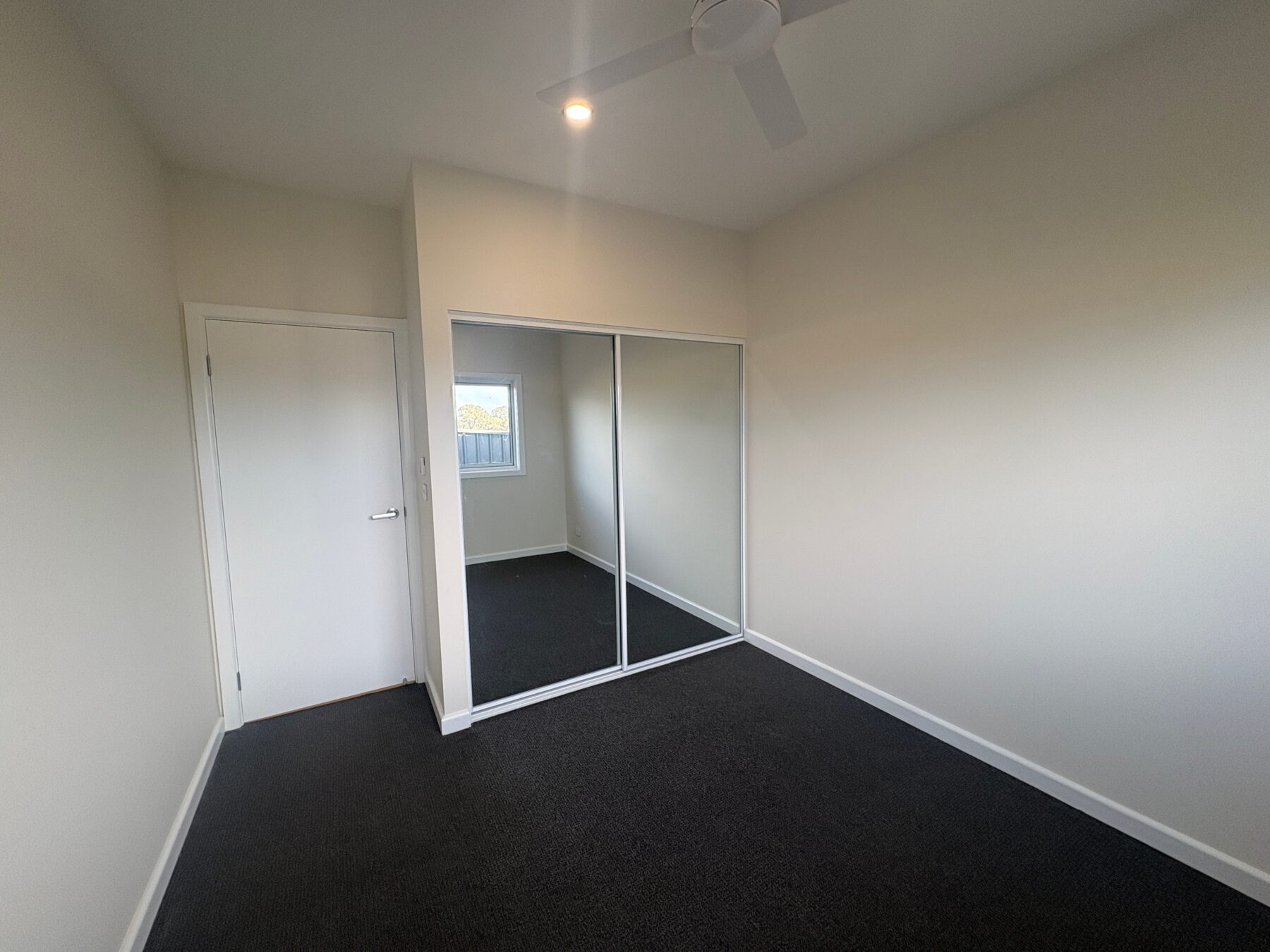 Rental: Goulburn, NSW, 2580 photo-17