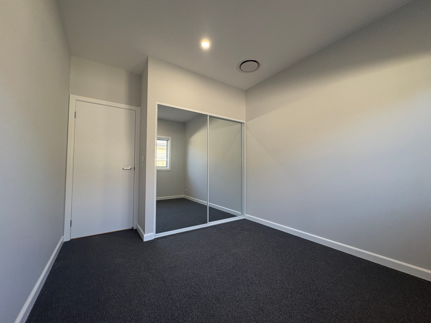 Rental: Goulburn, NSW, 2580 photo-7