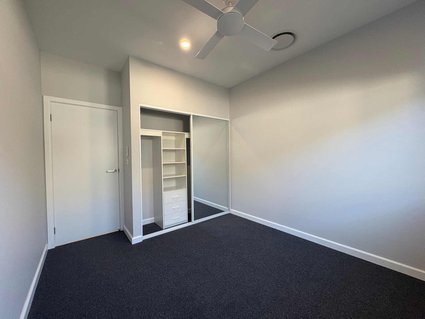 Rental: Goulburn, NSW, 2580 photo-12