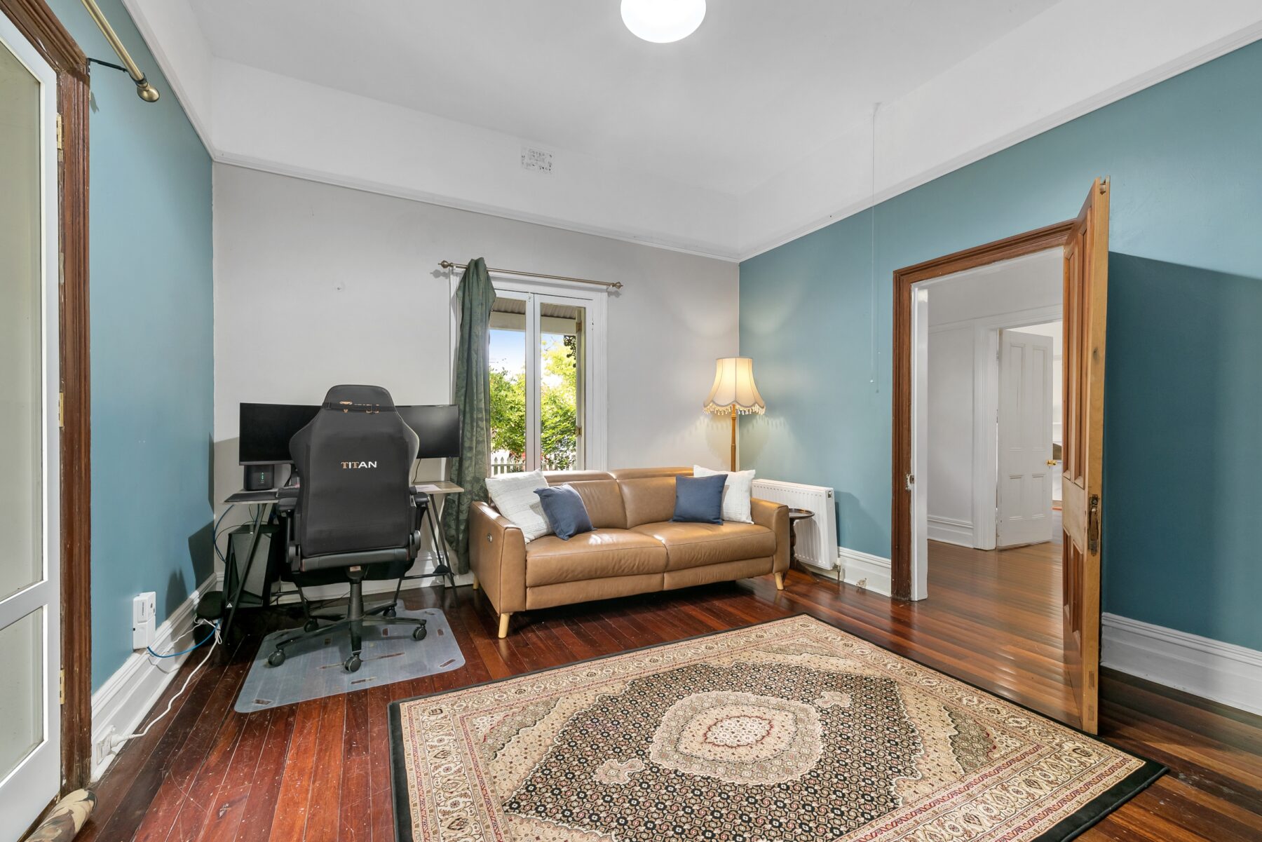 Property: 77 Bradley Street, Goulburn, NSW, 2580 photo-4