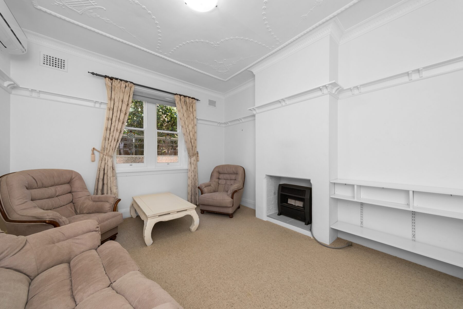 Property: 51 Cowper Street, Crookwell, NSW, 2583 photo-1