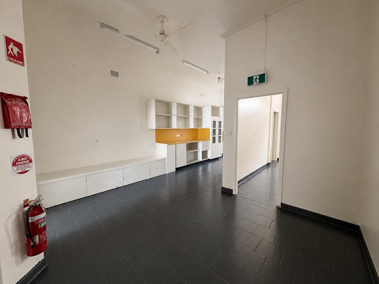Commercial: 140A Auburn Street, Goulburn, NSW, 2580 photo-7