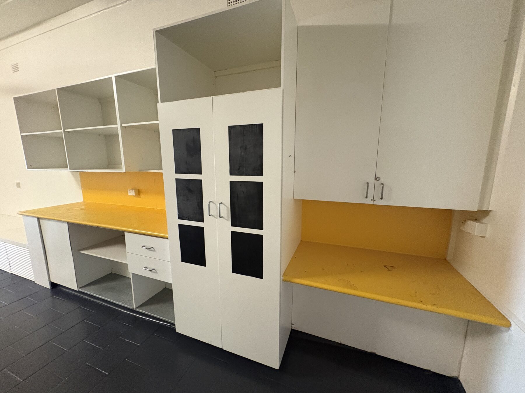 Commercial: 140A Auburn Street, Goulburn, NSW, 2580 photo-9