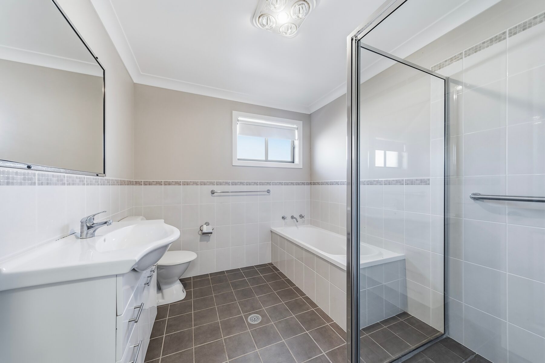 Property: 18 St Aubyn Road, Goulburn, NSW, 2580 photo-9