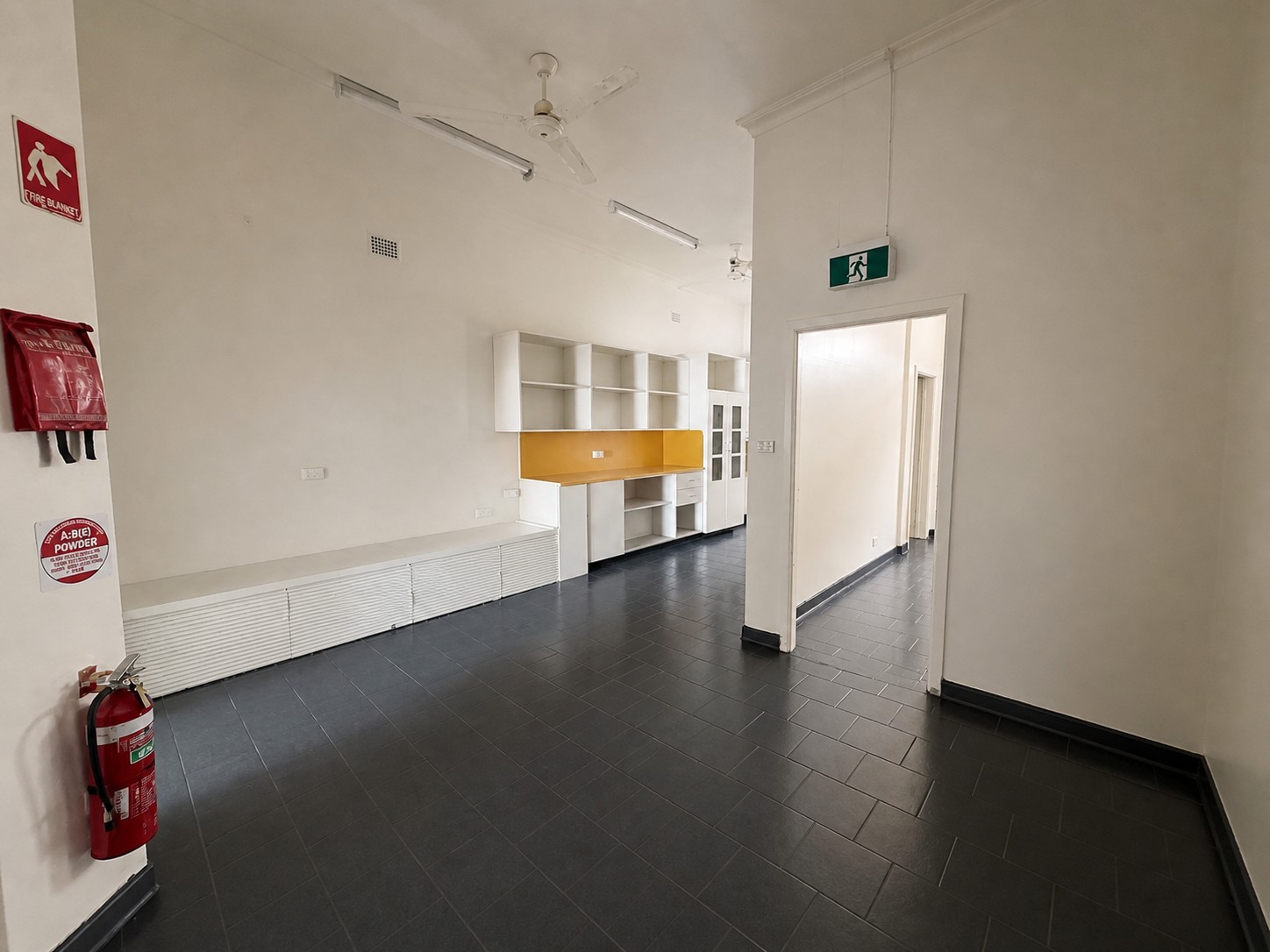 Commercial: 140A Auburn Street, Goulburn, NSW, 2580 photo-28