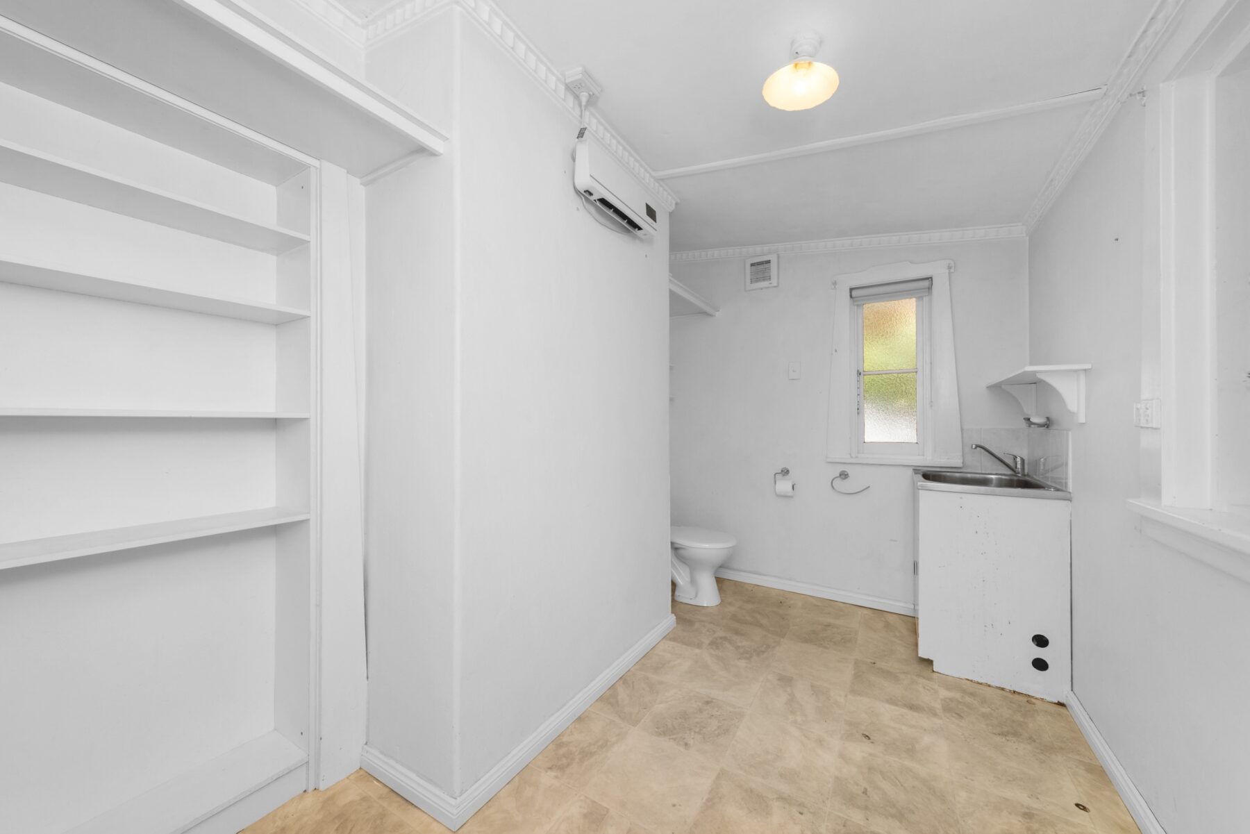 Rental: Crookwell, NSW, 2583 photo-9