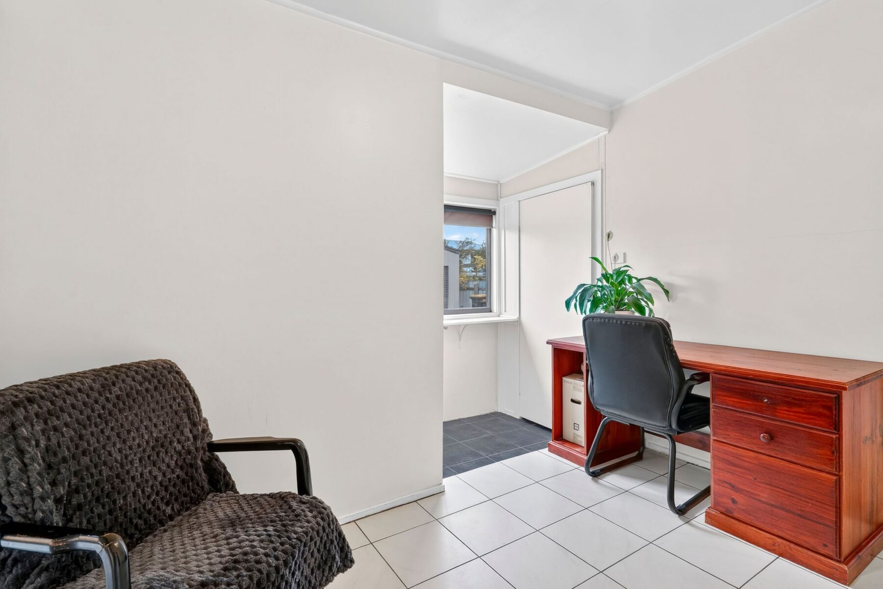 Property: 76 Queen Street, Goulburn, NSW, 2580 photo-7