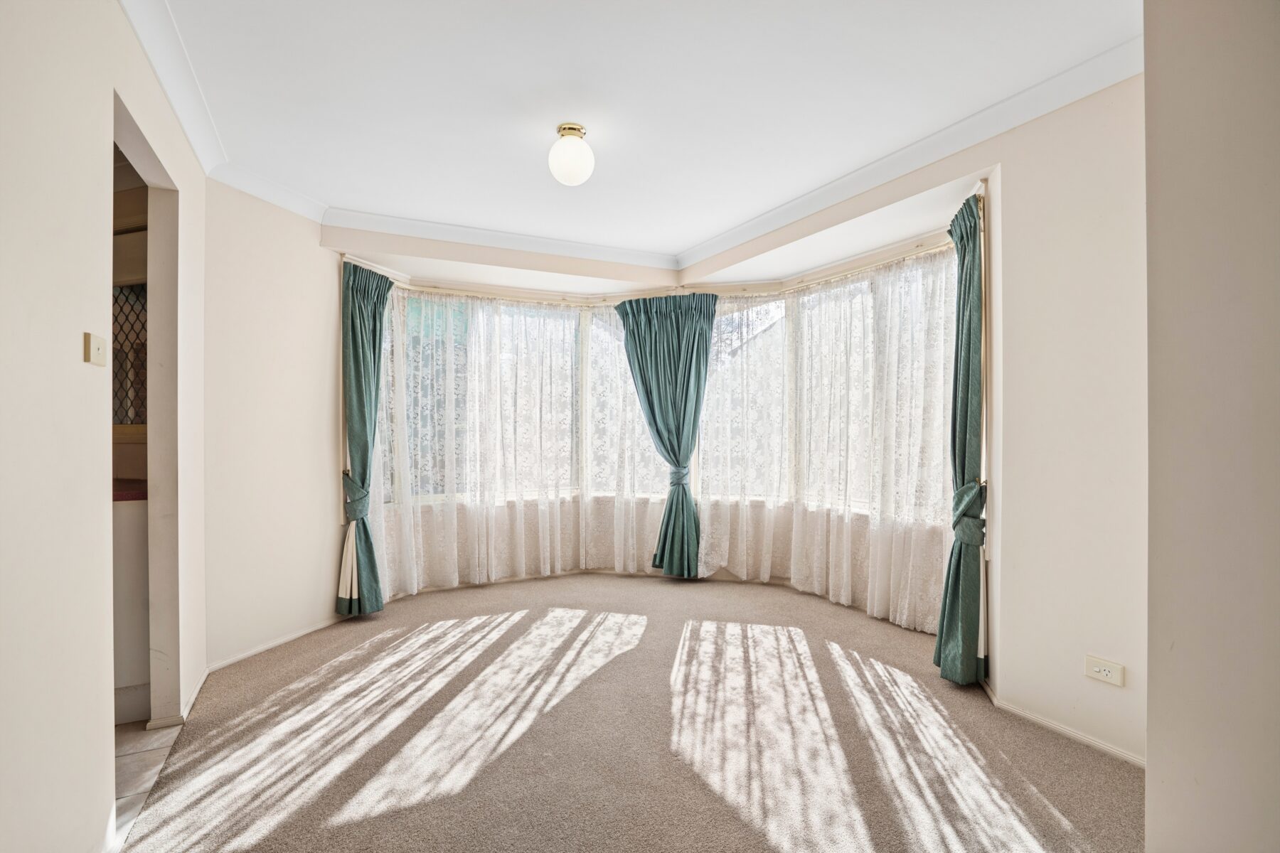 Property: 26 McDermott Drive, Goulburn, NSW, 2580 photo-4