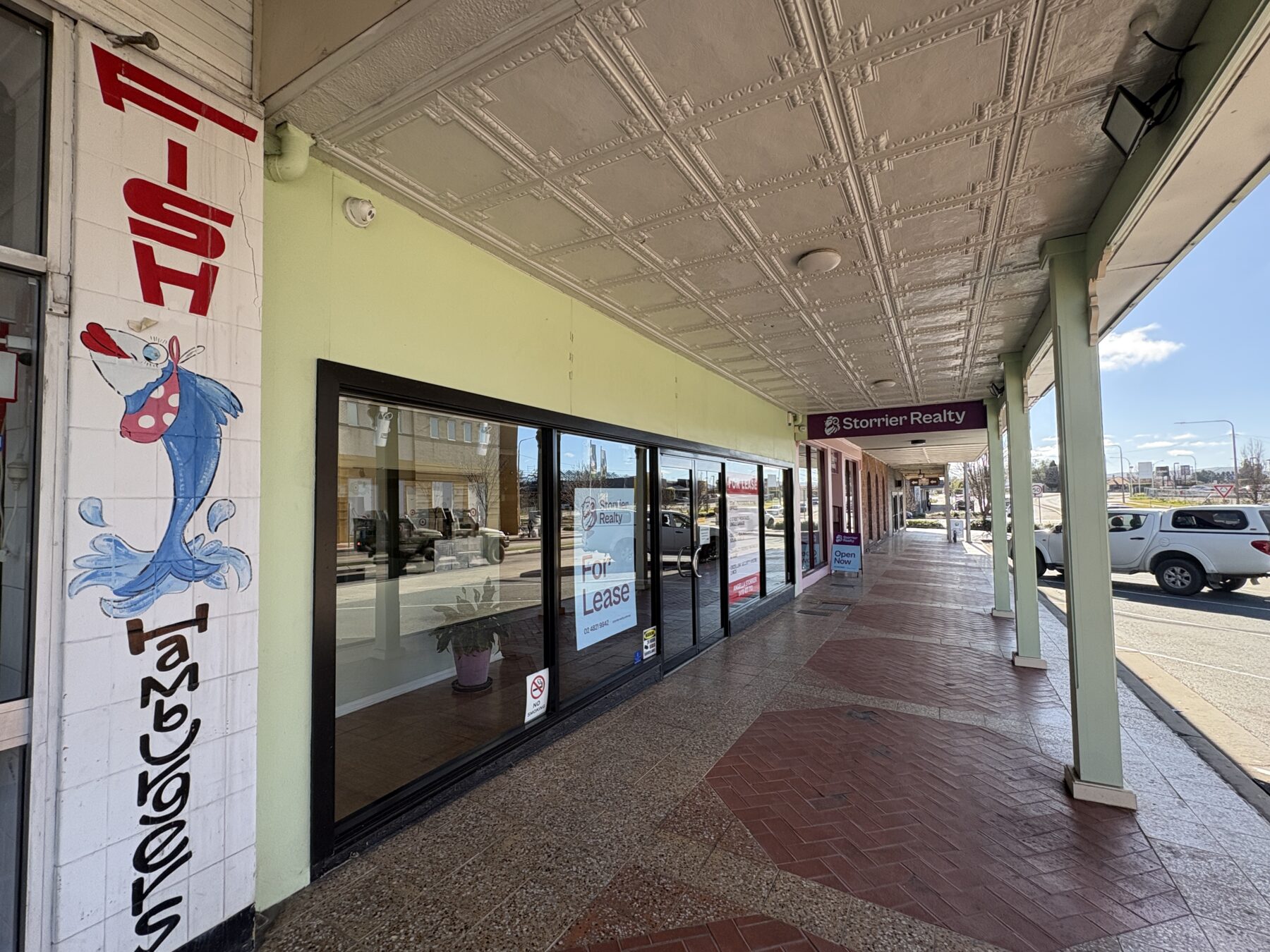 Commercial: 396 Auburn Street, Goulburn, NSW, 2580 photo-2