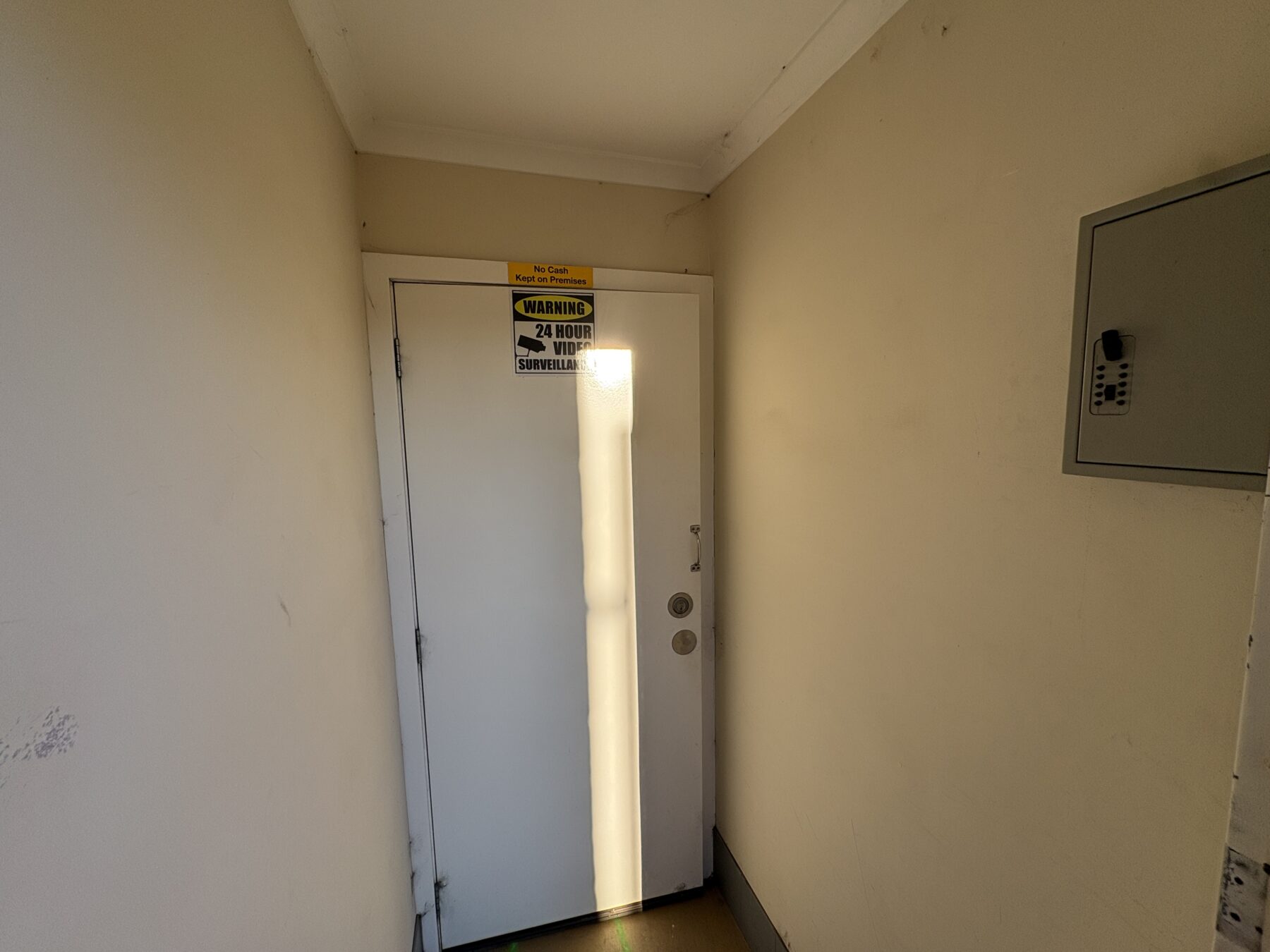 Commercial: 396 Auburn Street, Goulburn, NSW, 2580 photo-22