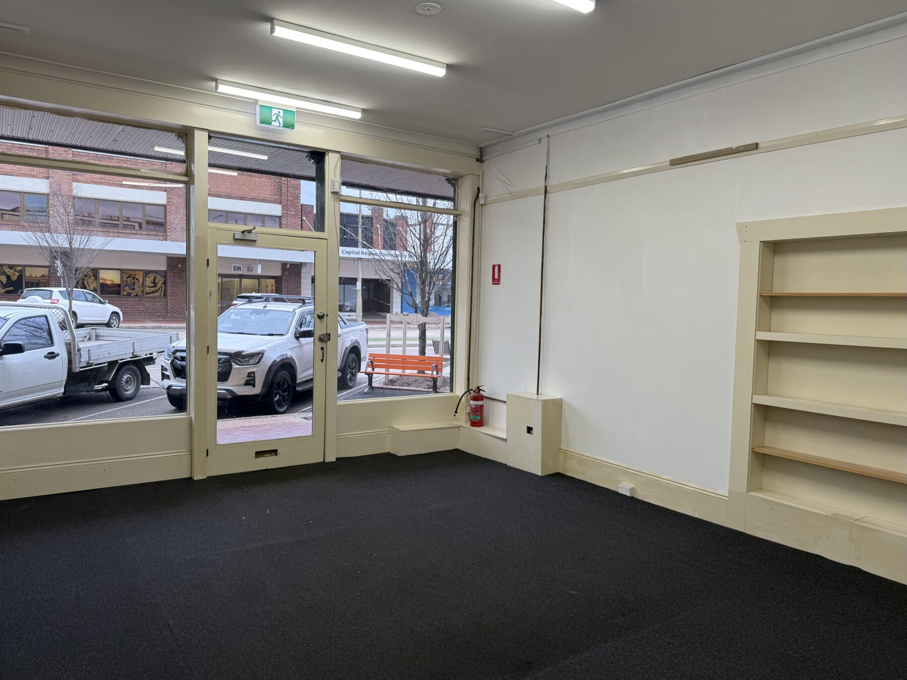Commercial: 117 Auburn Street, Goulburn, NSW, 2580 photo-6