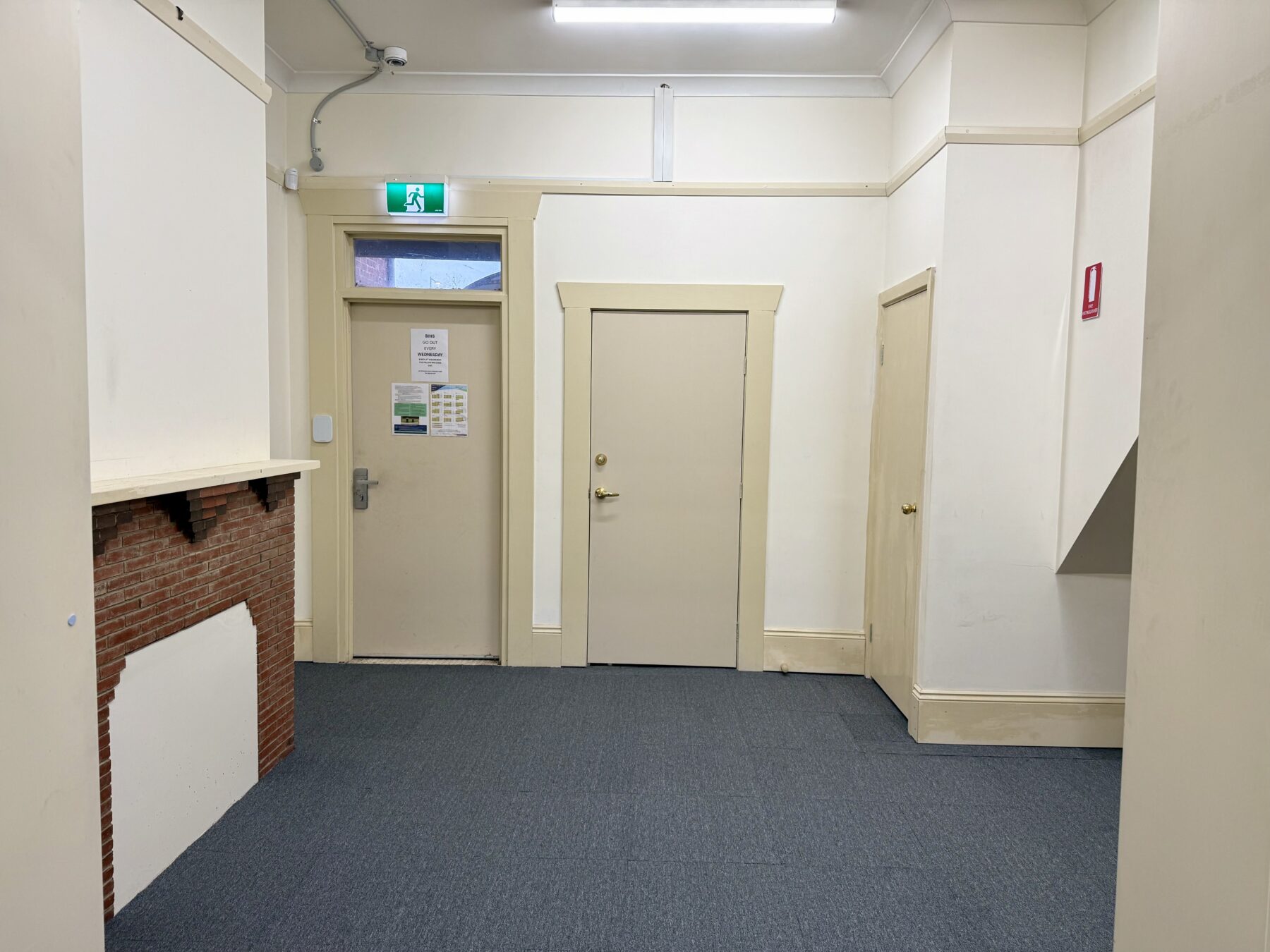 Commercial: 117 Auburn Street, Goulburn, NSW, 2580 photo-8
