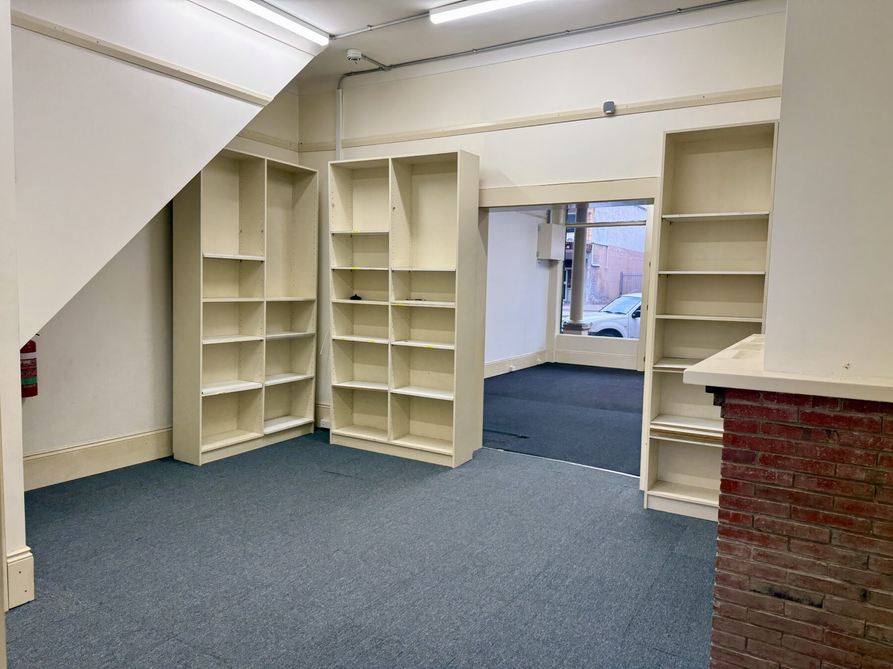 Commercial: 117 Auburn Street, Goulburn, NSW, 2580 photo-10